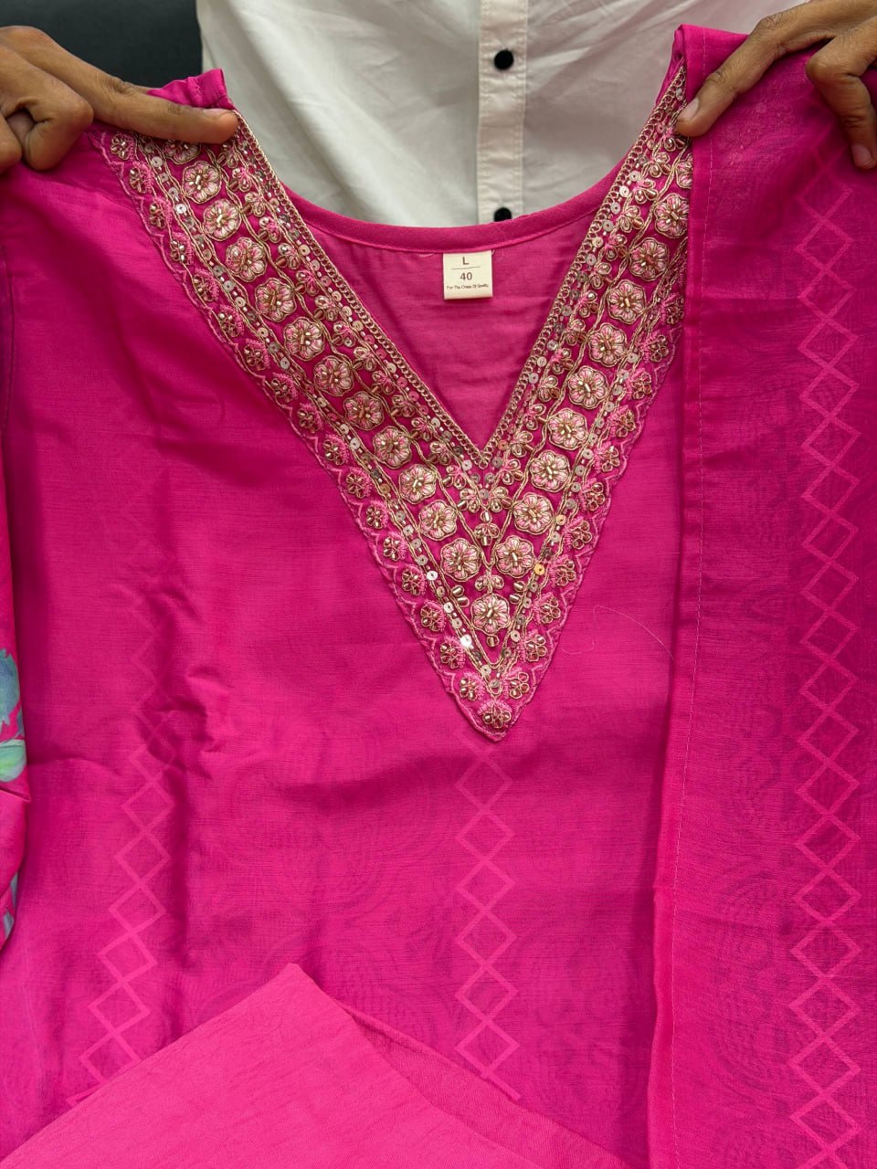 Floral Printed 3-Piece Suit Set for Women β V-Neck Kurta with Matching Dupatta & Bottom