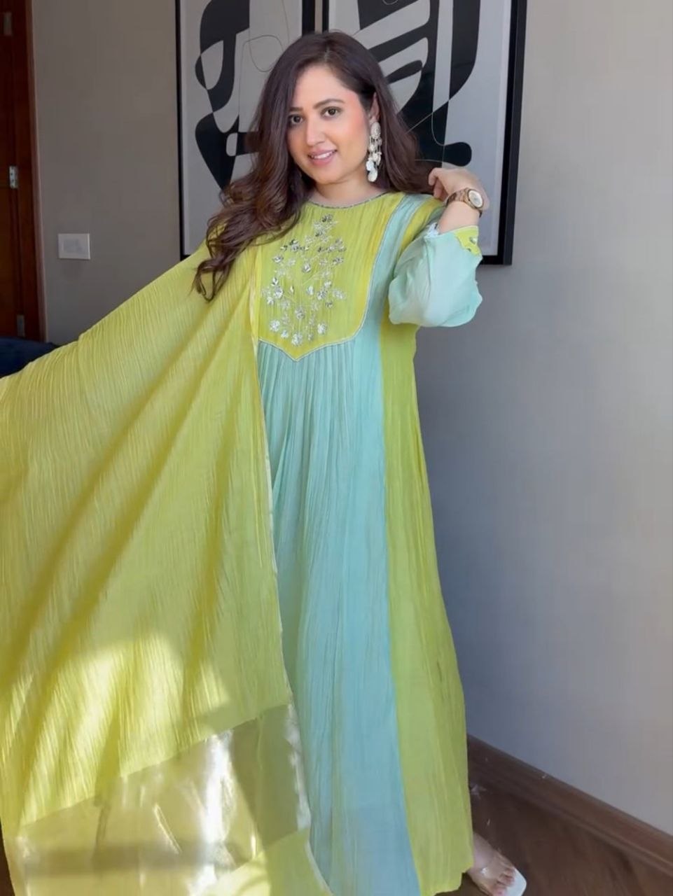 Designer Festival Special Pure Mul Chanderi With Jequard Wiving Lagadi Dupatta & Pent Suit Set
